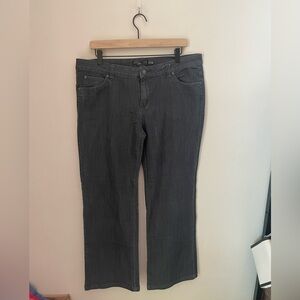 Prana Gray Organic Cotton Blend Jeans in Slate Size 14 / 32